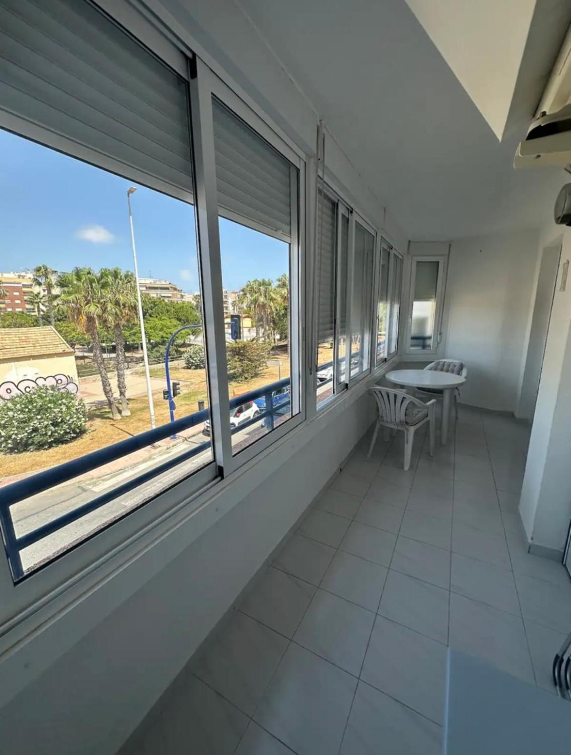 Marina Apartment Torrevieja Exterior photo
